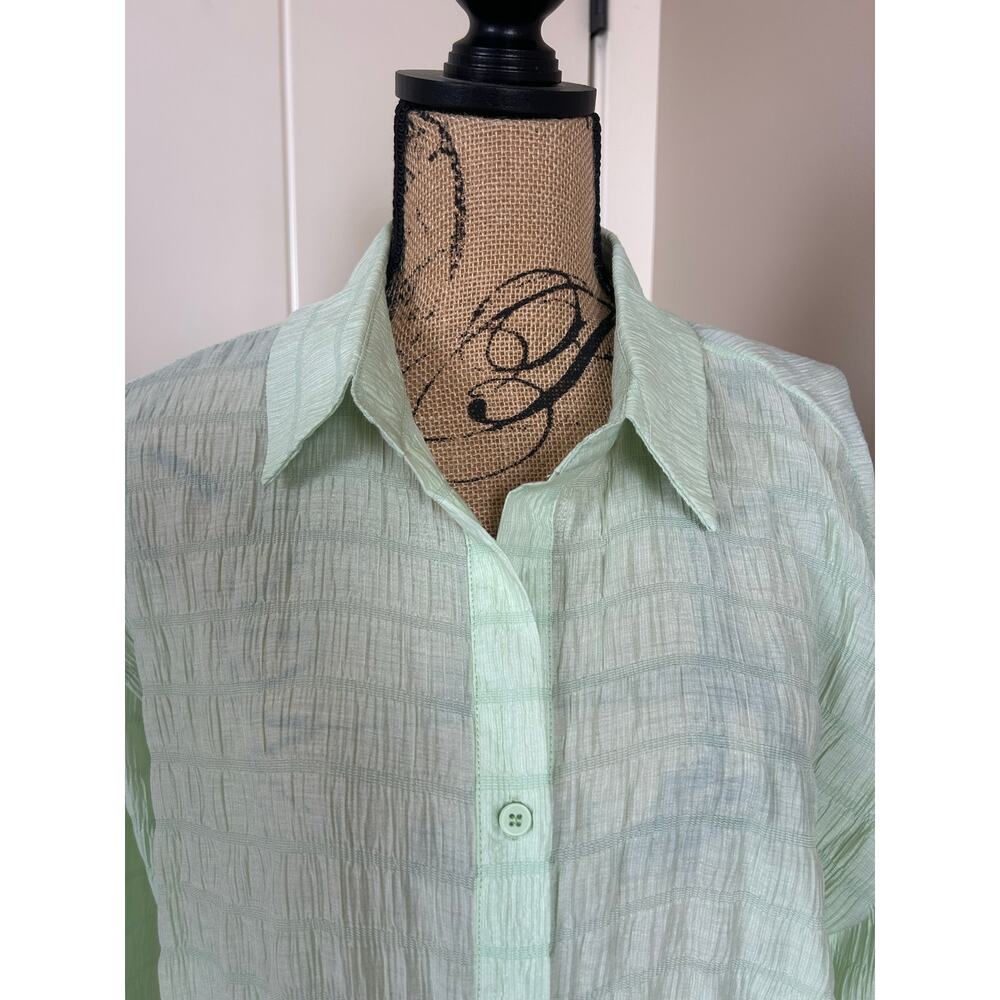 Skylar Rose Lime Green Long Sleeve Button Up Shirt Size S - Picture 3 of 7
